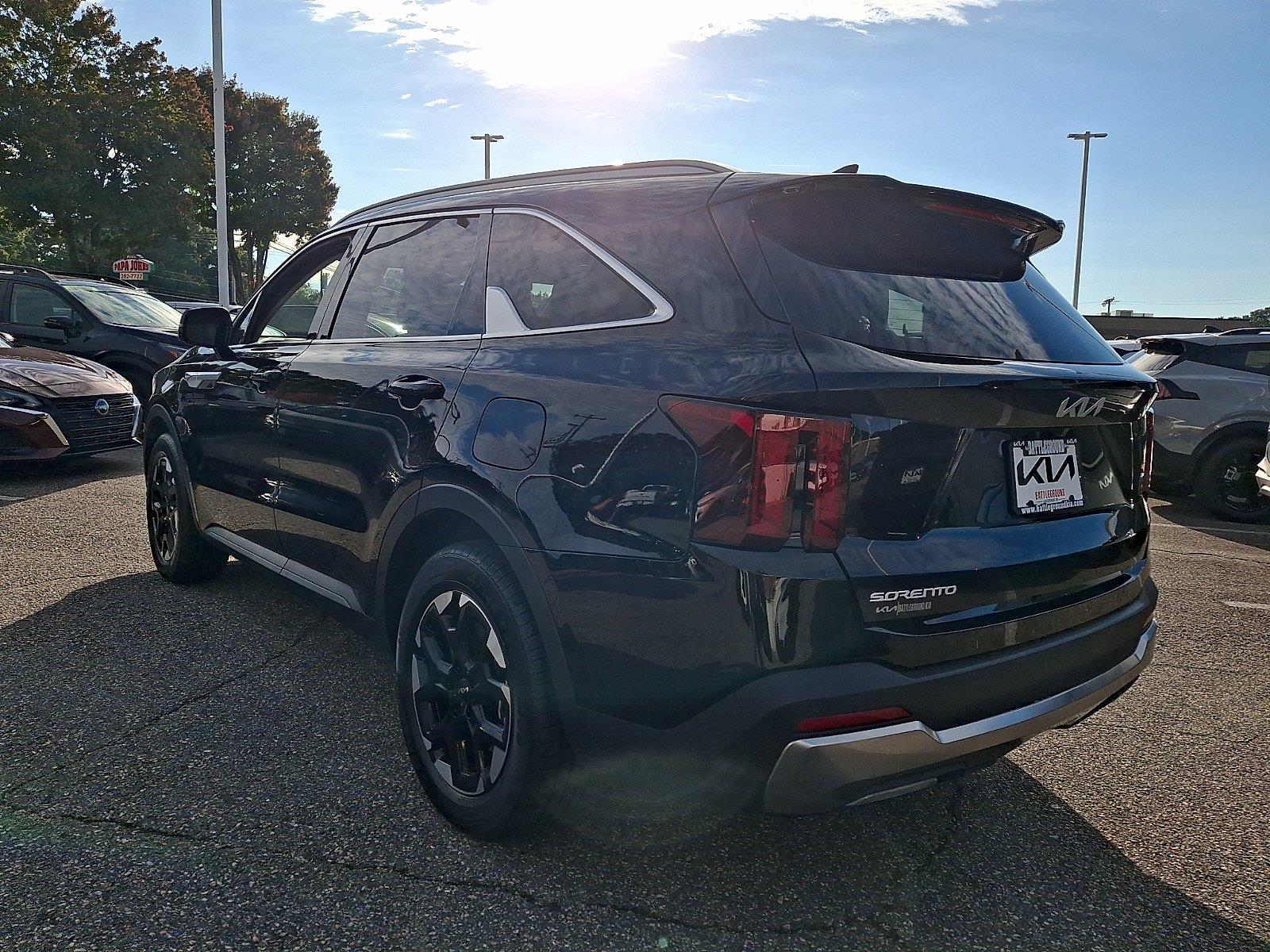 Used 2025 Kia Sorento SUV