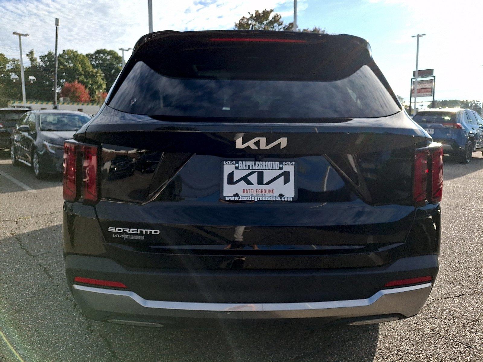 Used 2025 Kia Sorento SUV