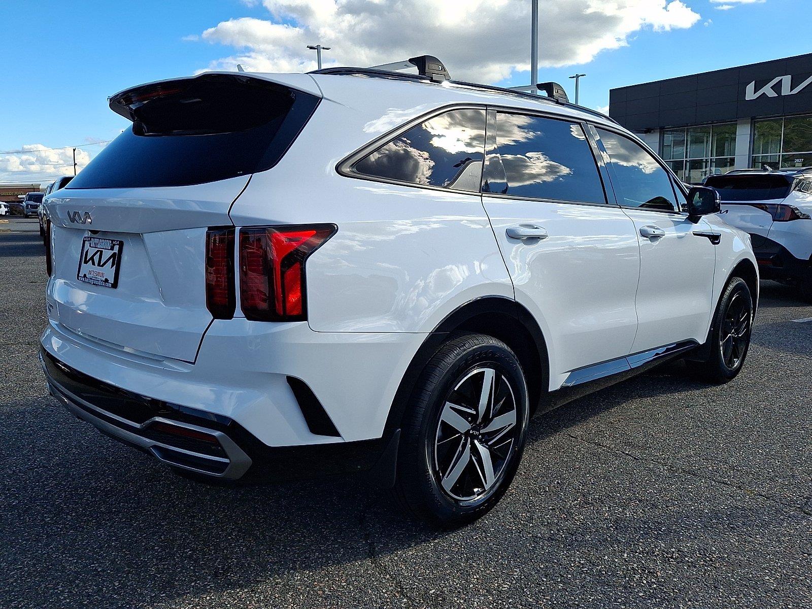 Used 2023 Kia Sorento SUV