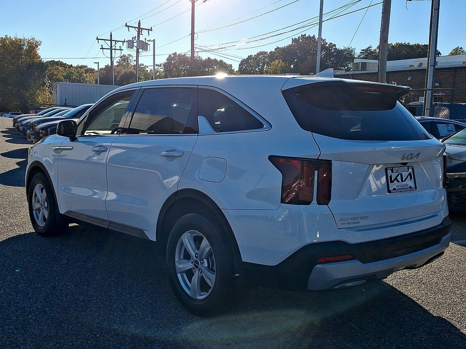 Used 2025 Kia Sorento SUV