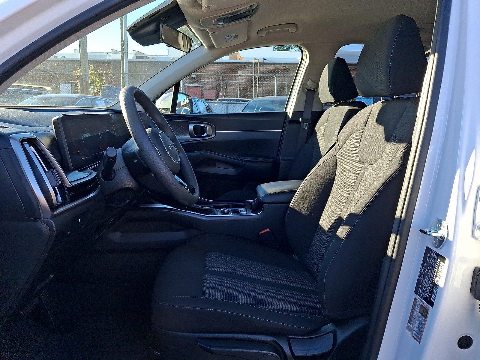 Used 2025 Kia Sorento SUV