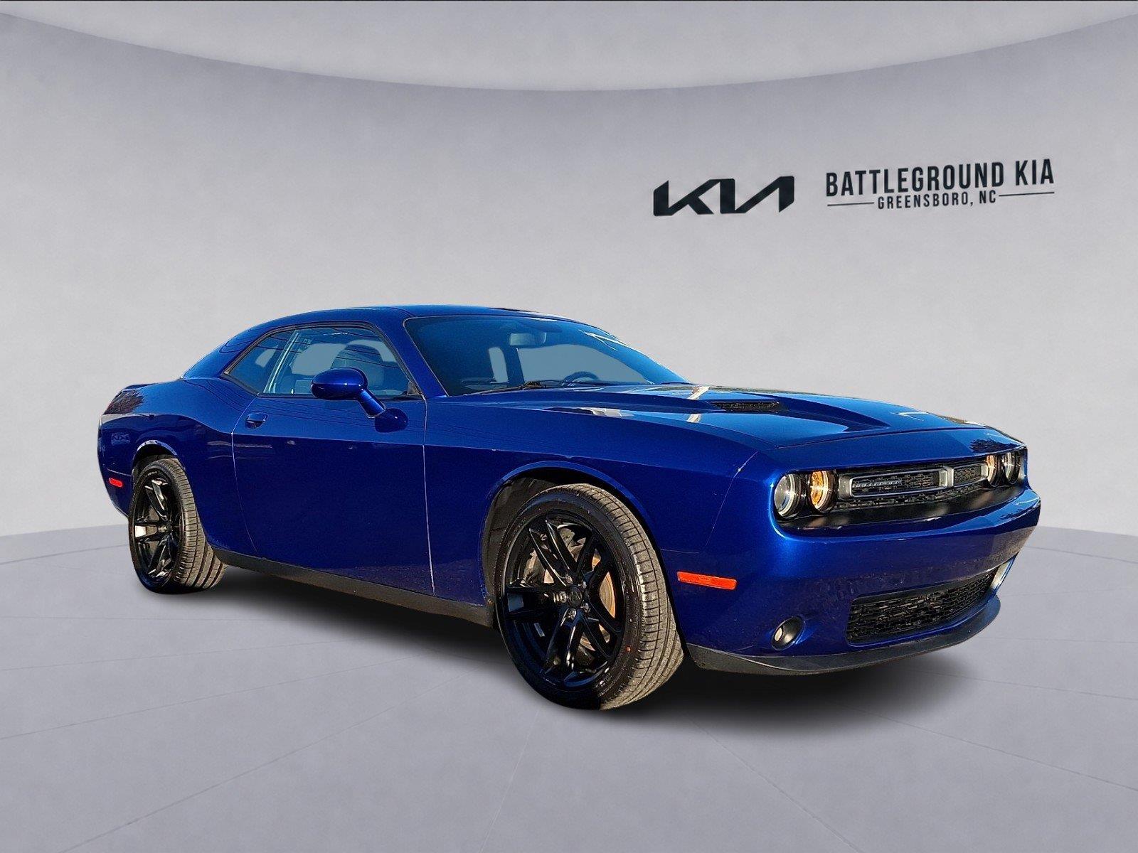 Indigo Blue 2019 Dodge Challenger Coupe Rear-Wheel Drive 8-Speed Automatic