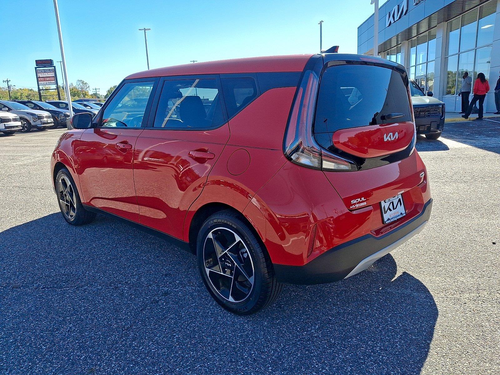 Used 2025 Kia Soul Hatchback