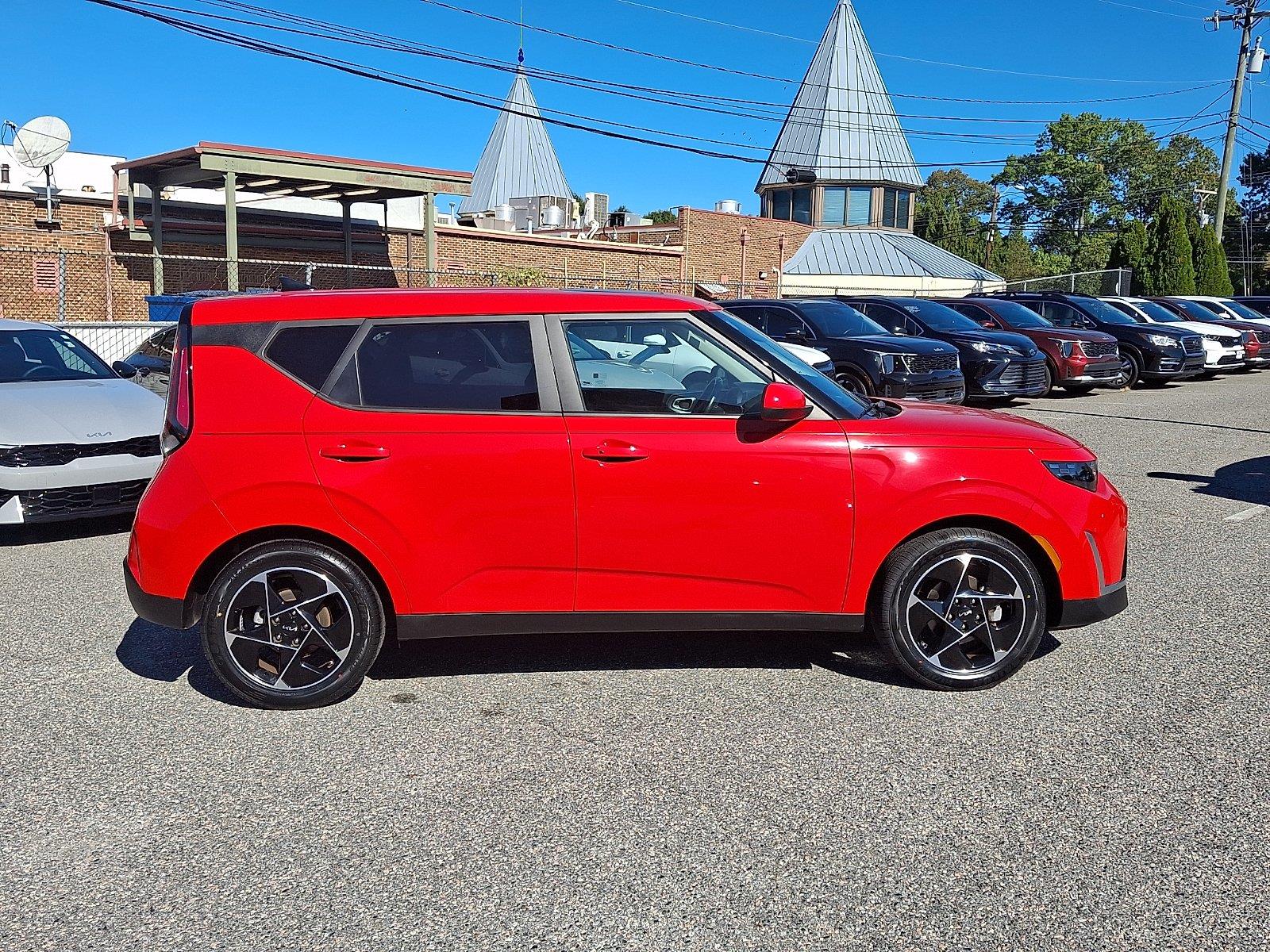 Used 2025 Kia Soul Hatchback