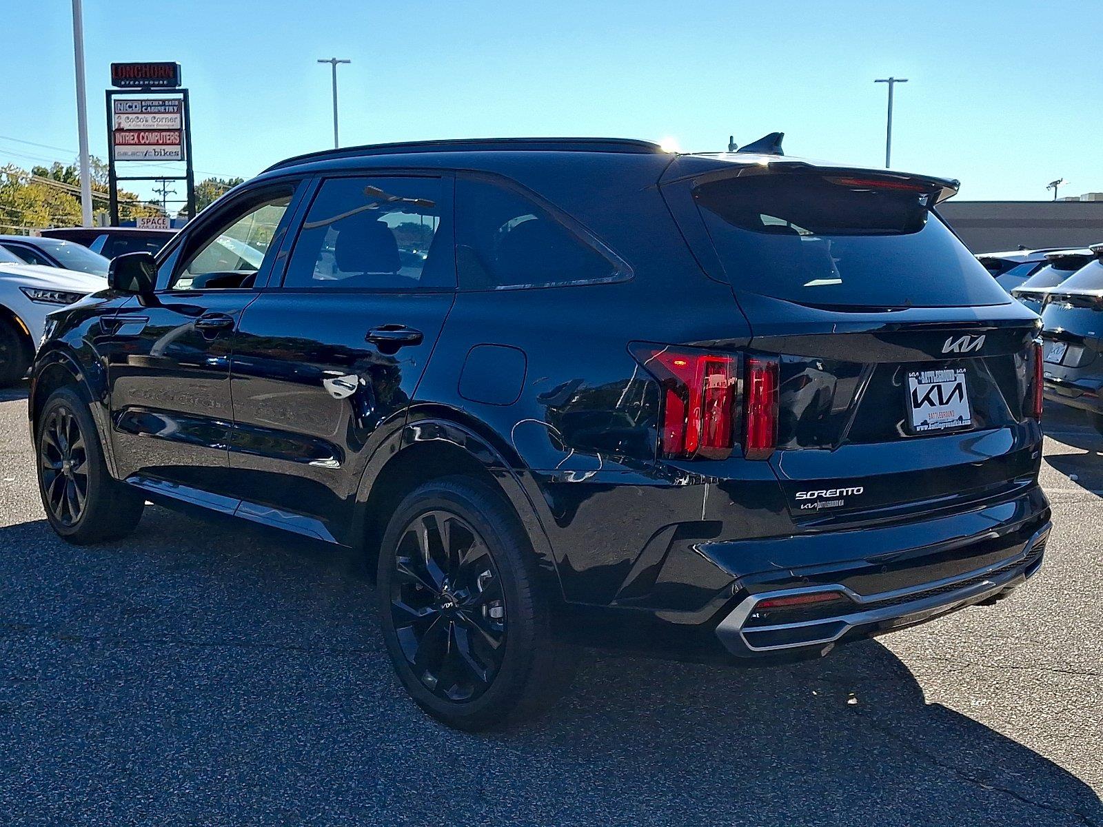Used 2023 Kia Sorento SUV