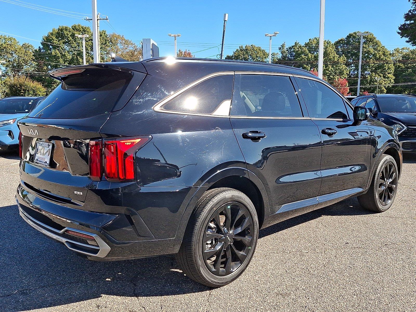 Used 2023 Kia Sorento SUV