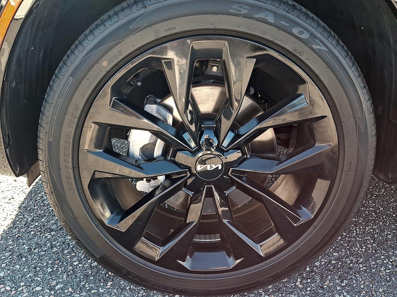 Used 2023 Kia Sorento SUV