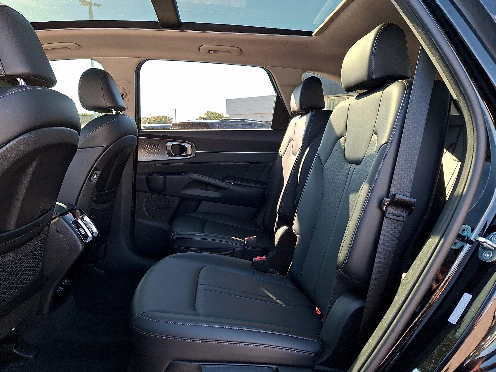 Used 2023 Kia Sorento SUV