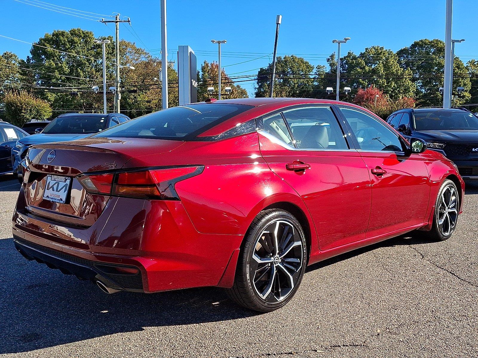 Used 2025 Nissan Altima Sedan