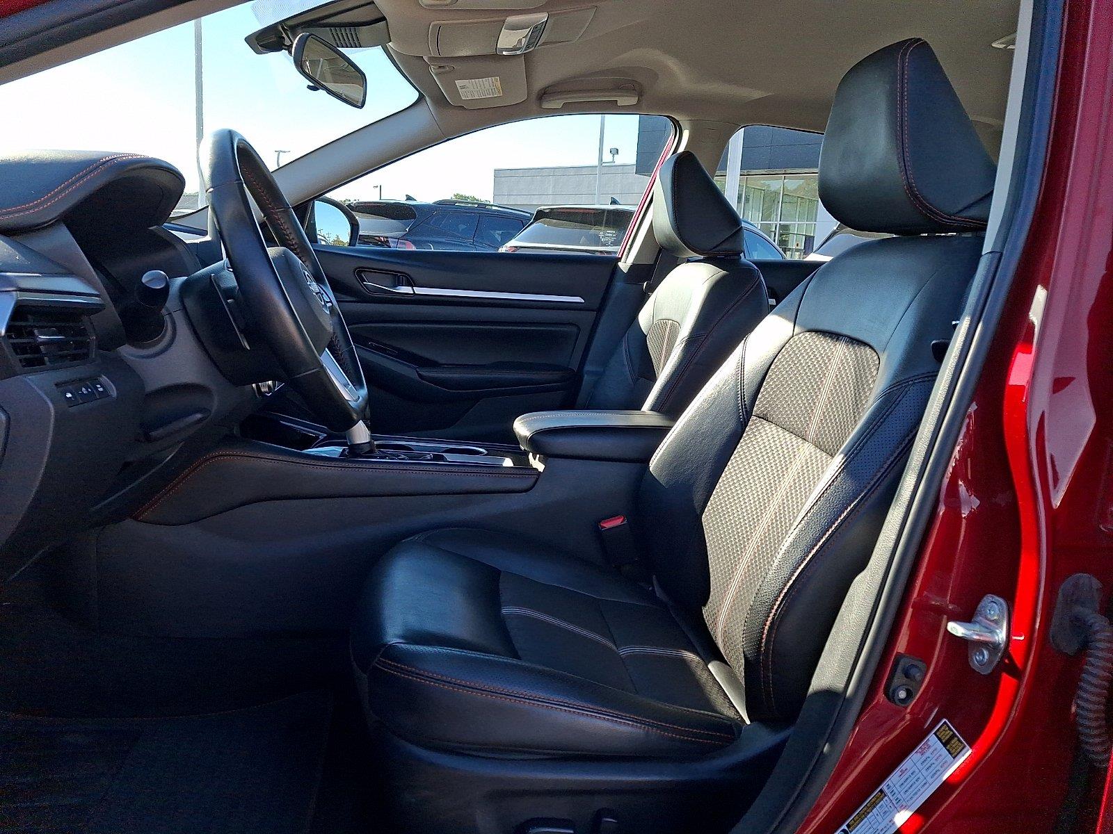 Used 2025 Nissan Altima Sedan