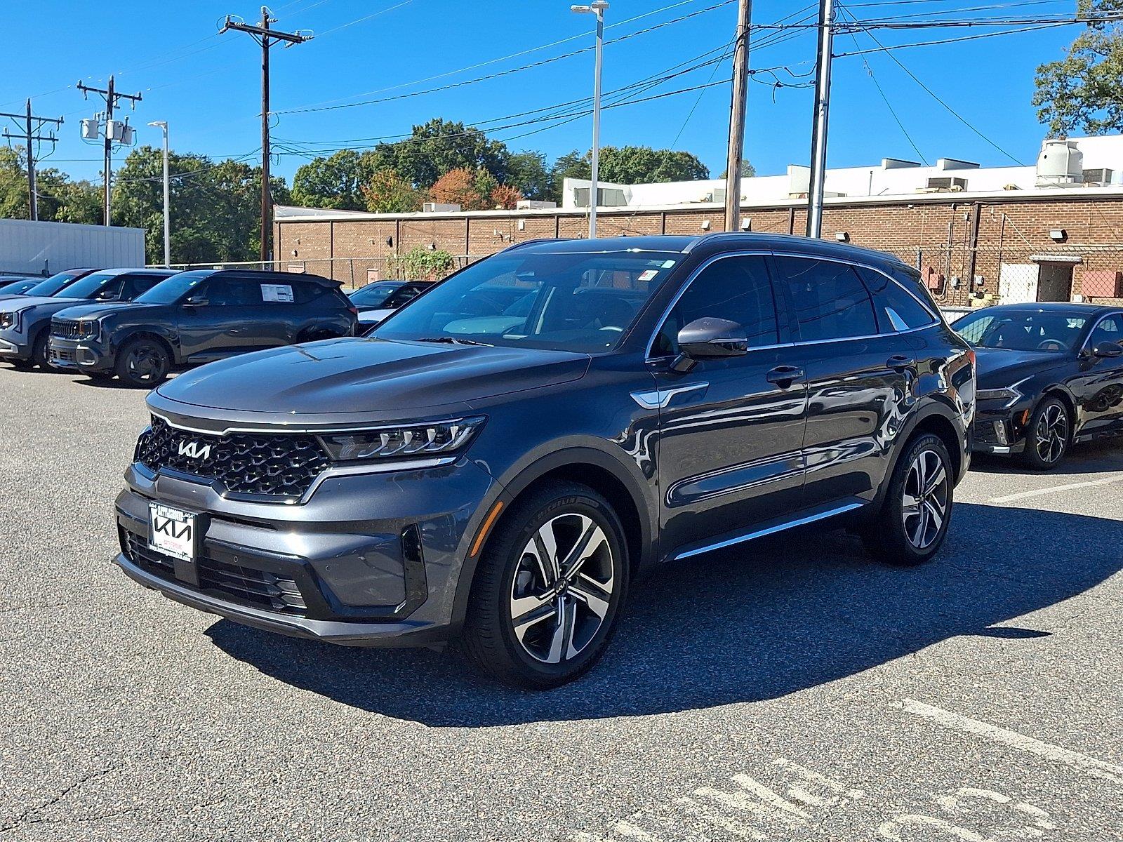 Used 2023 Kia Sorento Hybrid SUV