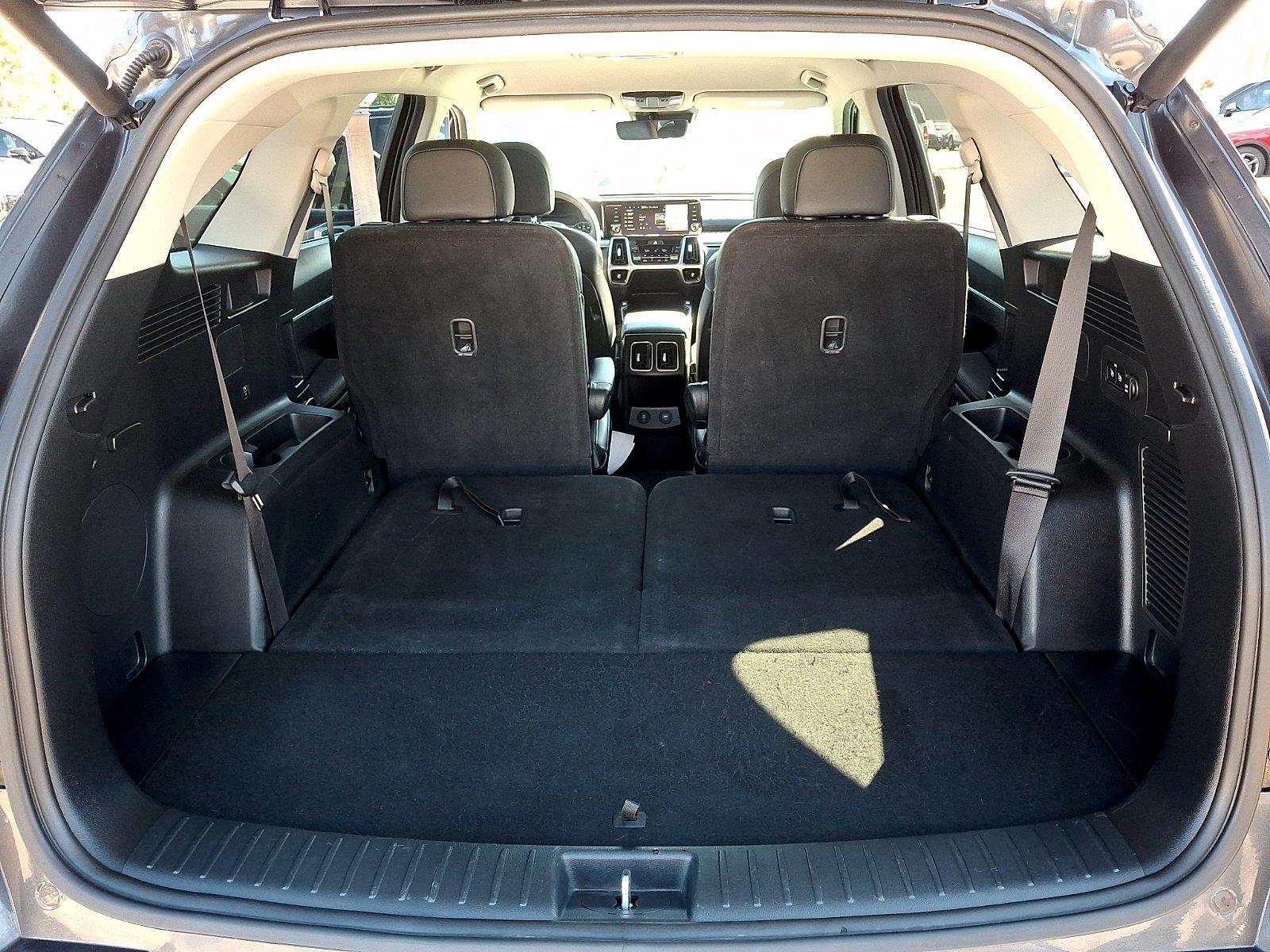 Used 2023 Kia Sorento Hybrid SUV