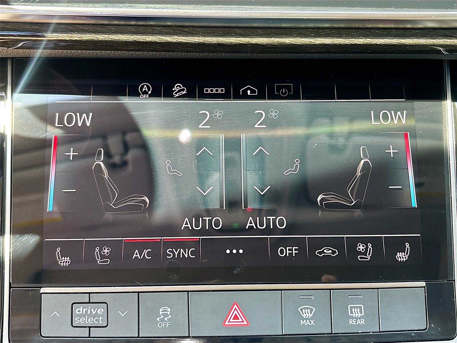 2023 Audi Q7 Premium Plus