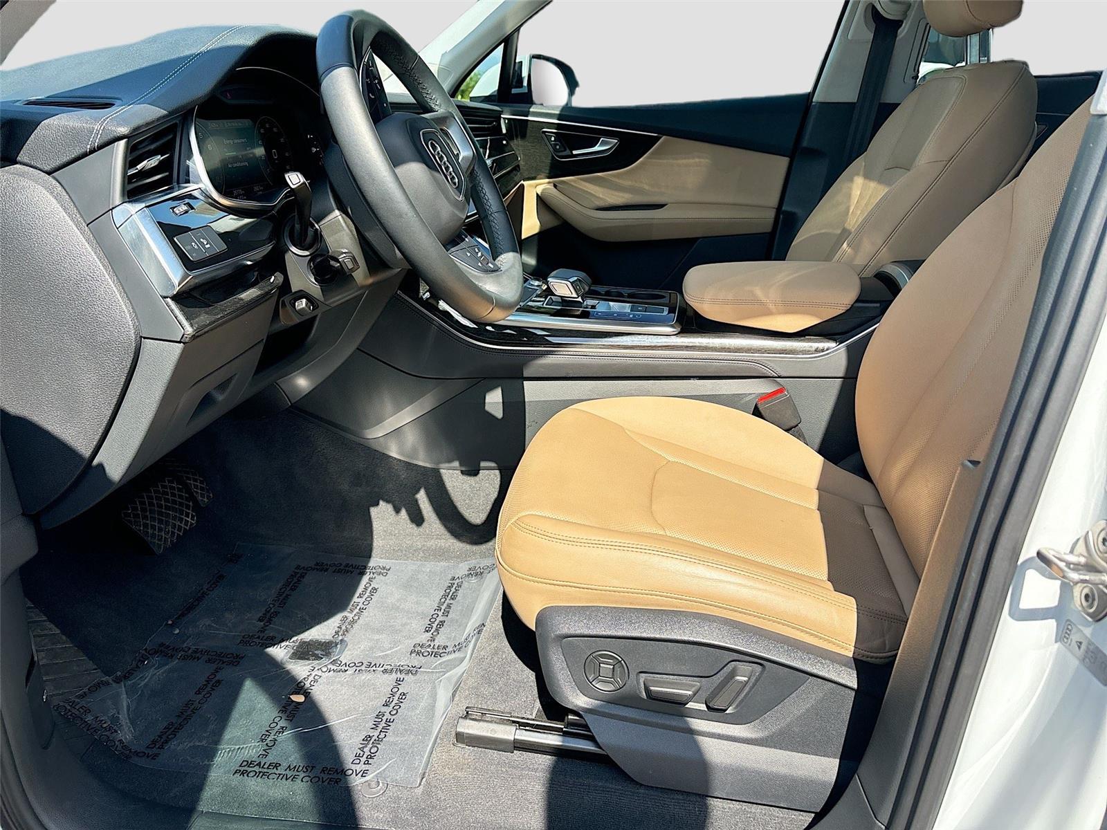 2023 Audi Q7 Premium Plus