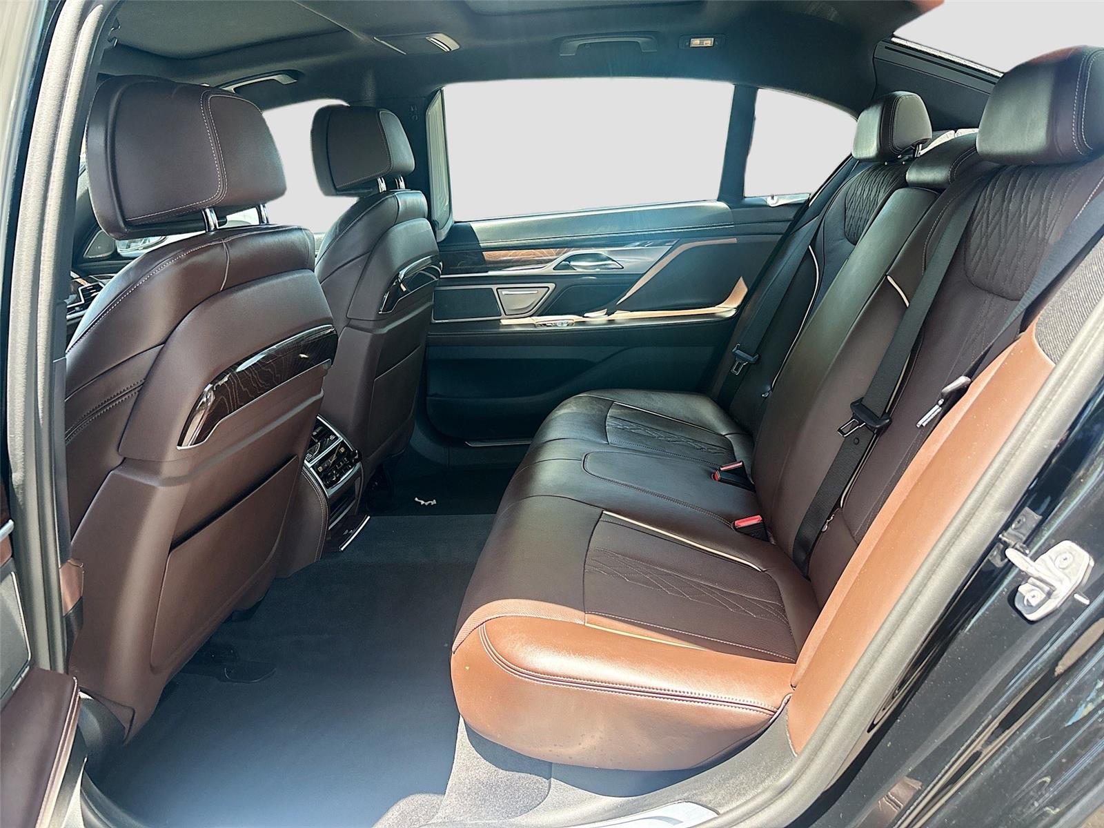 2021 BMW 7 Series 750i xDrive