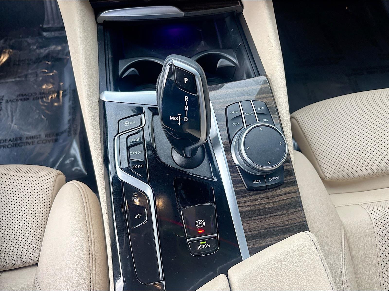 2021 BMW 5 Series 530i