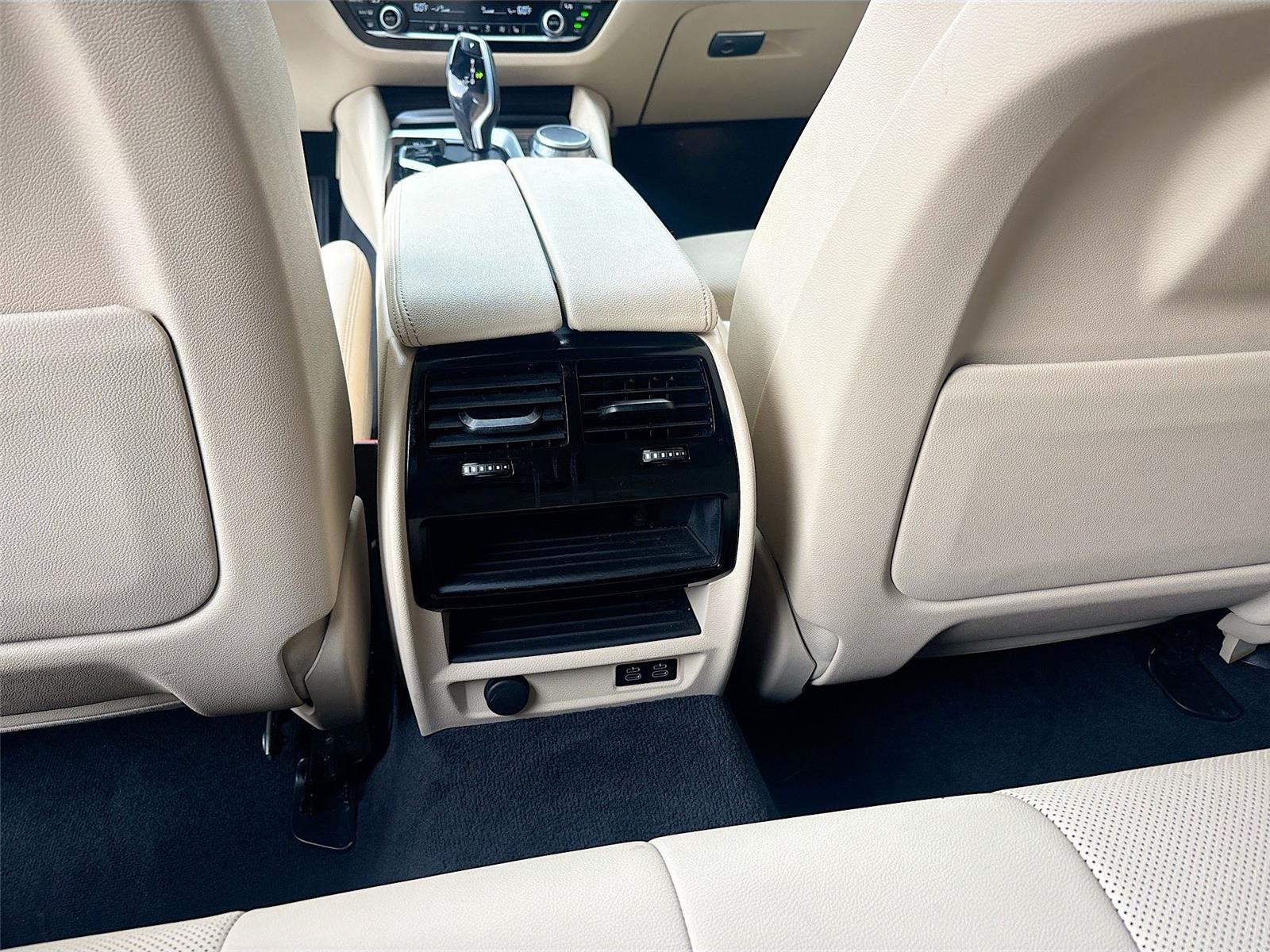 2021 BMW 5 Series 530i