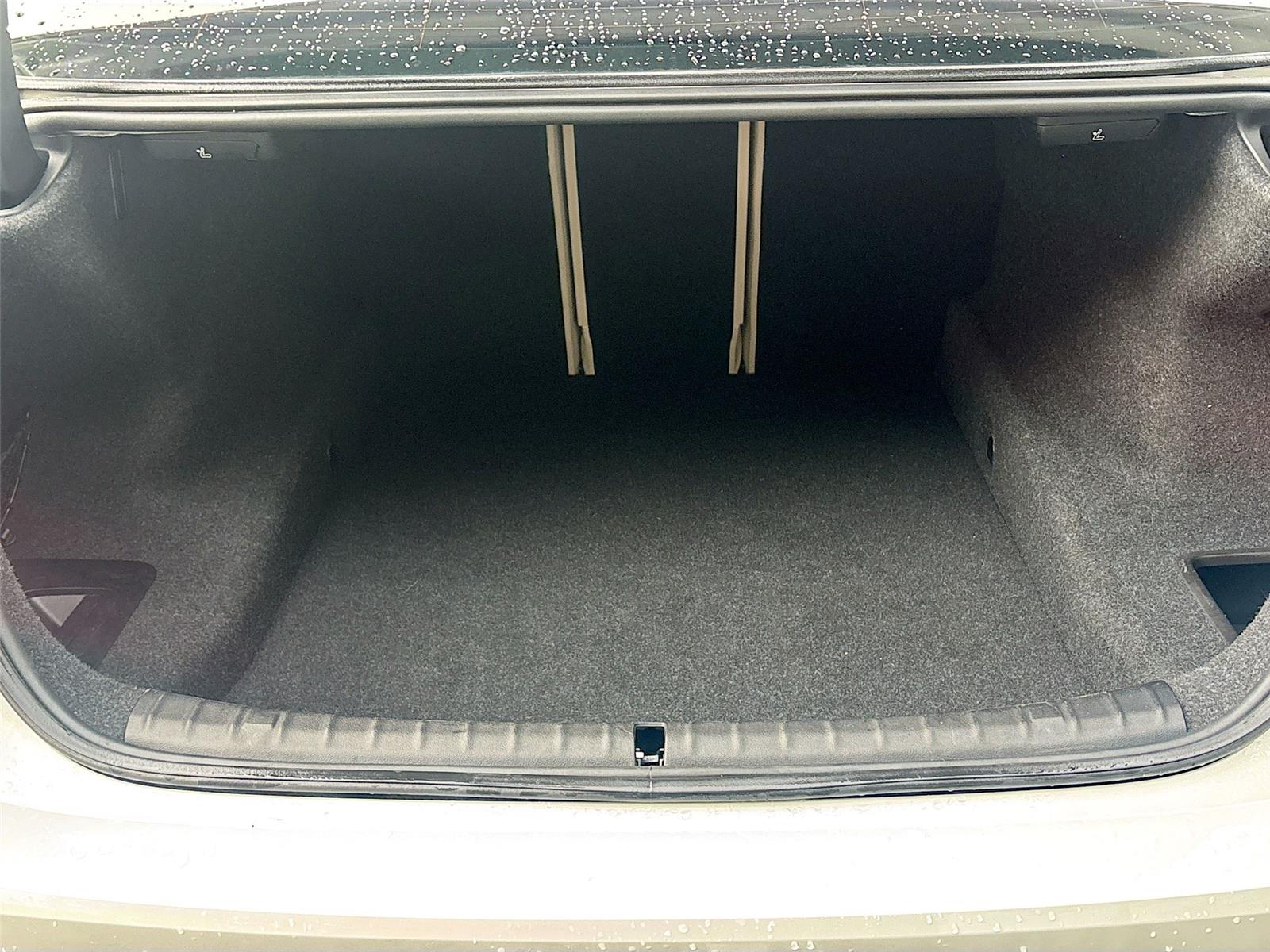 2021 BMW 5 Series 530i