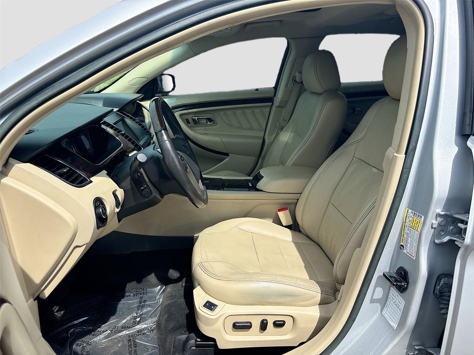 2017 Ford Taurus Limited