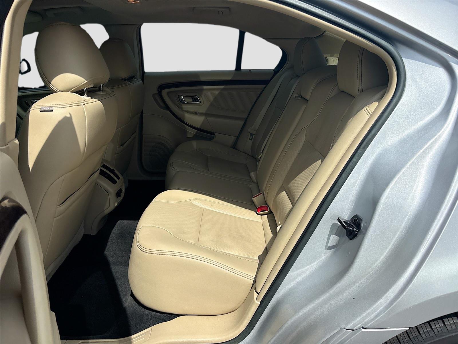 2017 Ford Taurus Limited