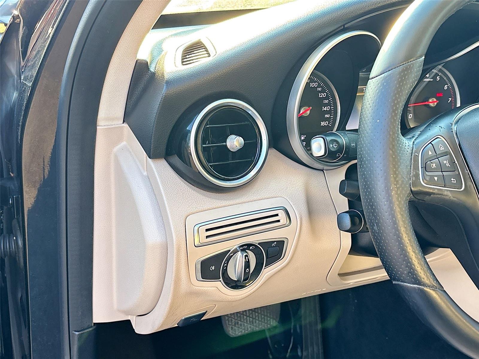 2016 Mercedes-Benz C-Class C 300