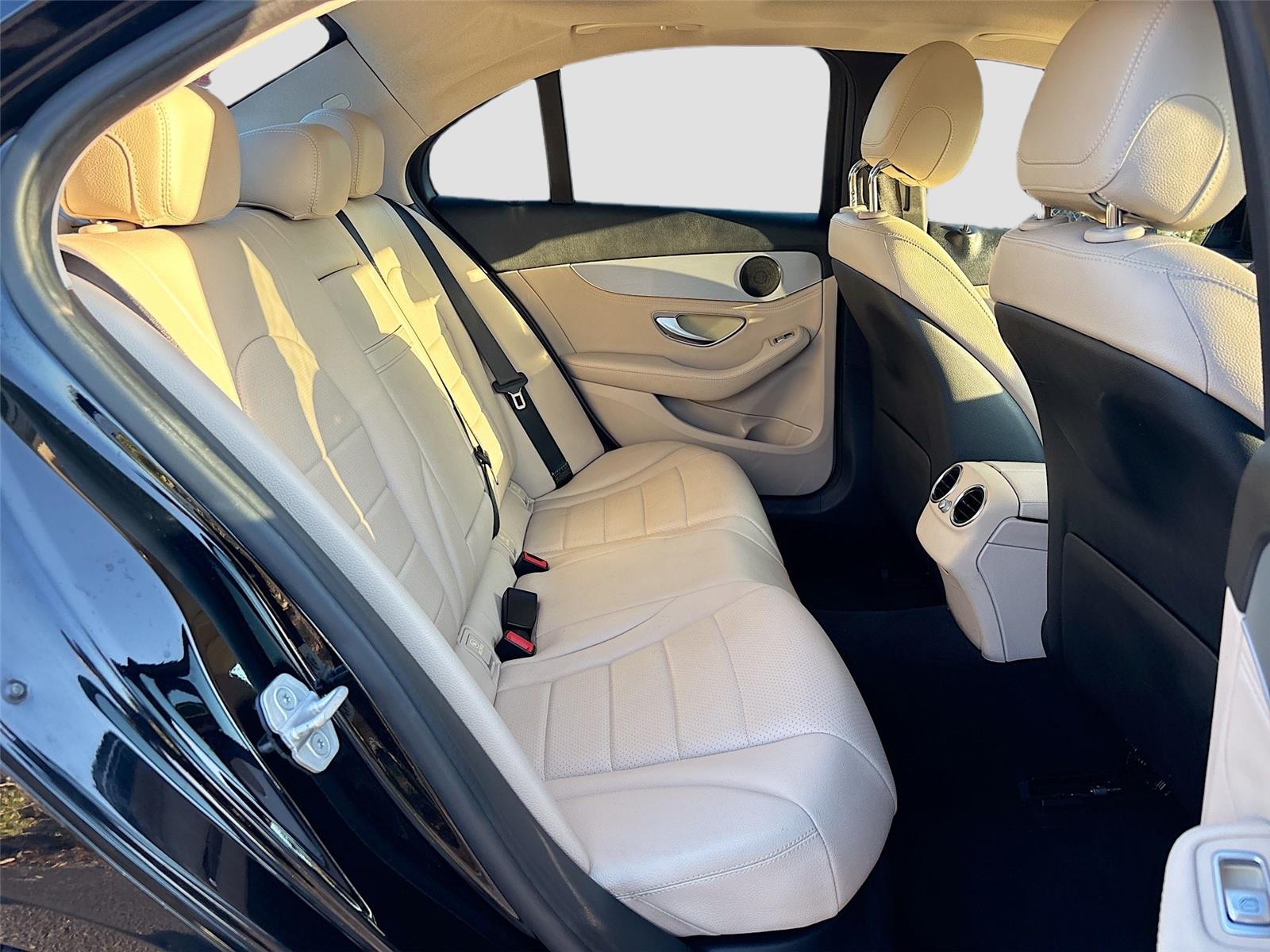 2016 Mercedes-Benz C-Class C 300