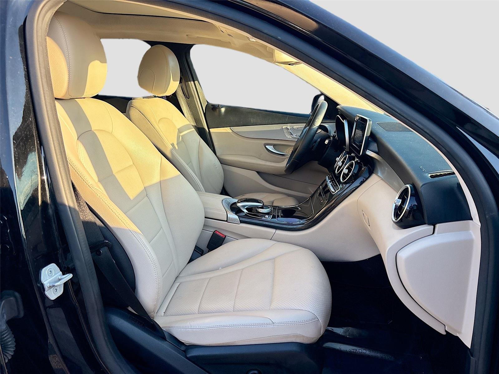 2016 Mercedes-Benz C-Class C 300