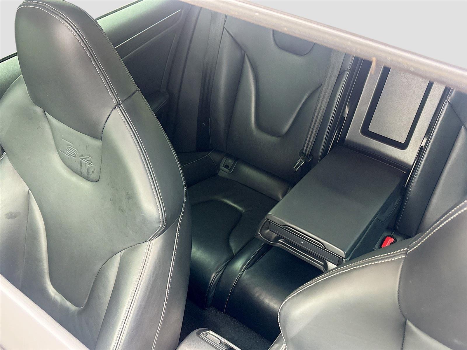 2013 Audi S4 Prestige