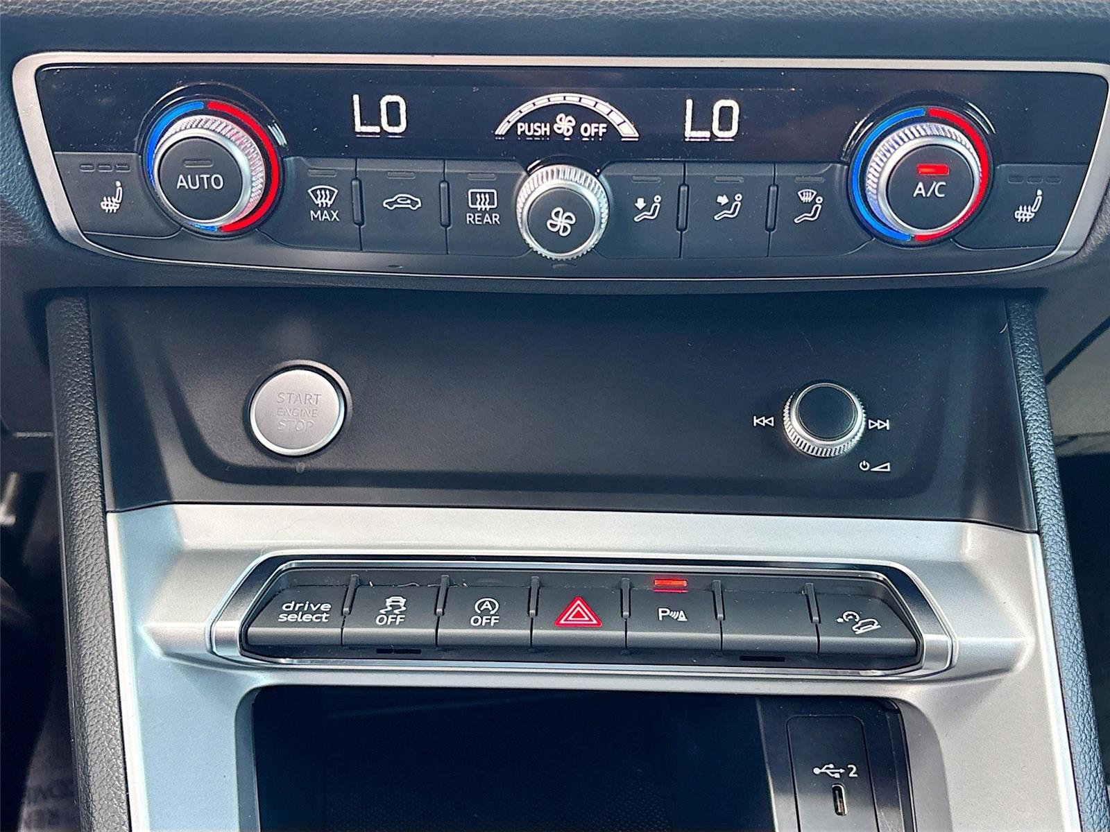 2020 Audi Q3 Premium