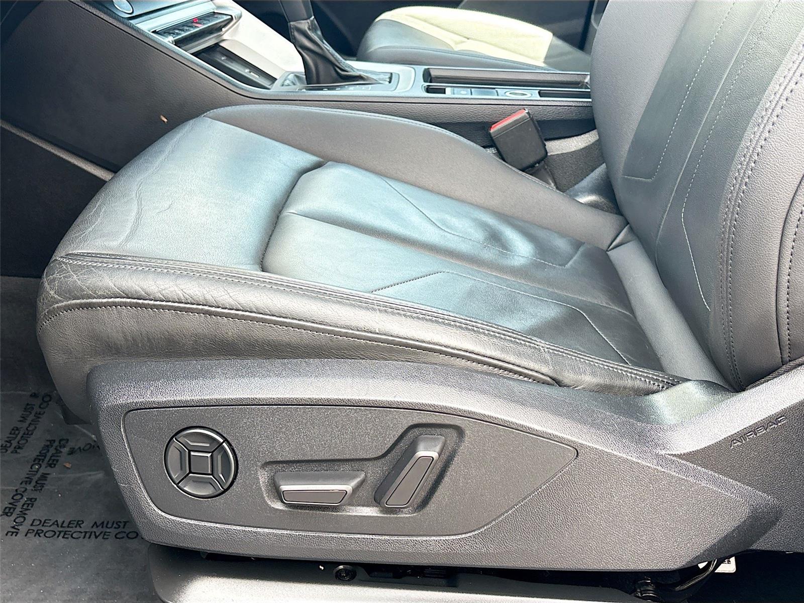 2020 Audi Q3 Premium