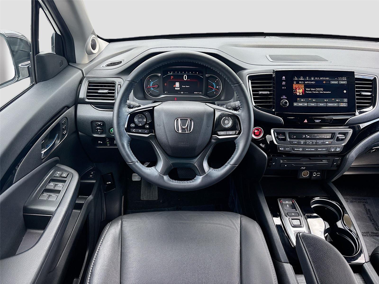 2022 Honda Pilot Touring 7-Passenger
