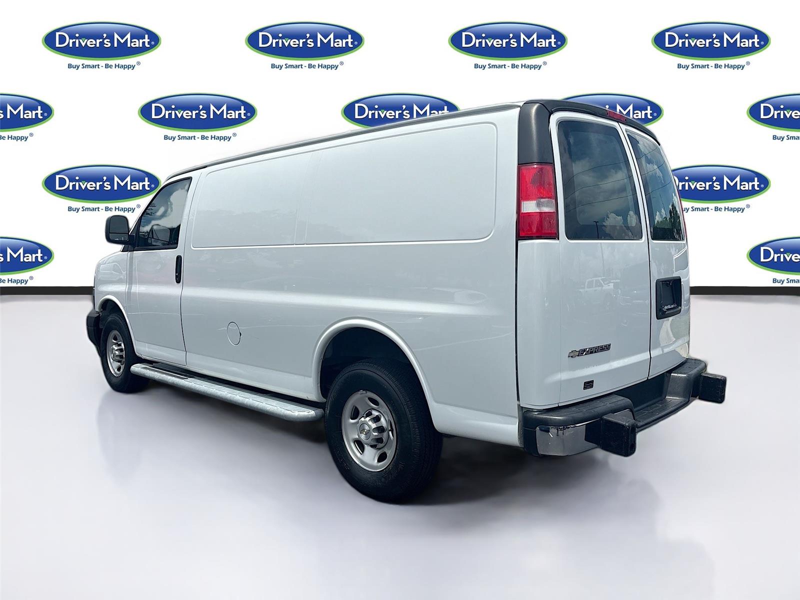 2023 Chevrolet Express Cargo Van