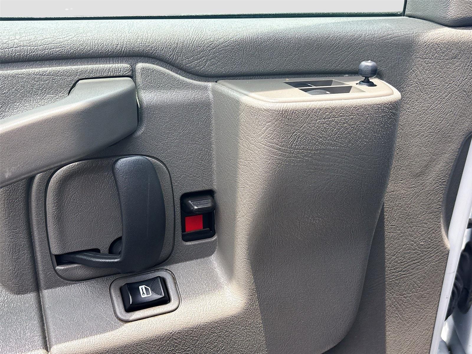 2023 Chevrolet Express Cargo Van