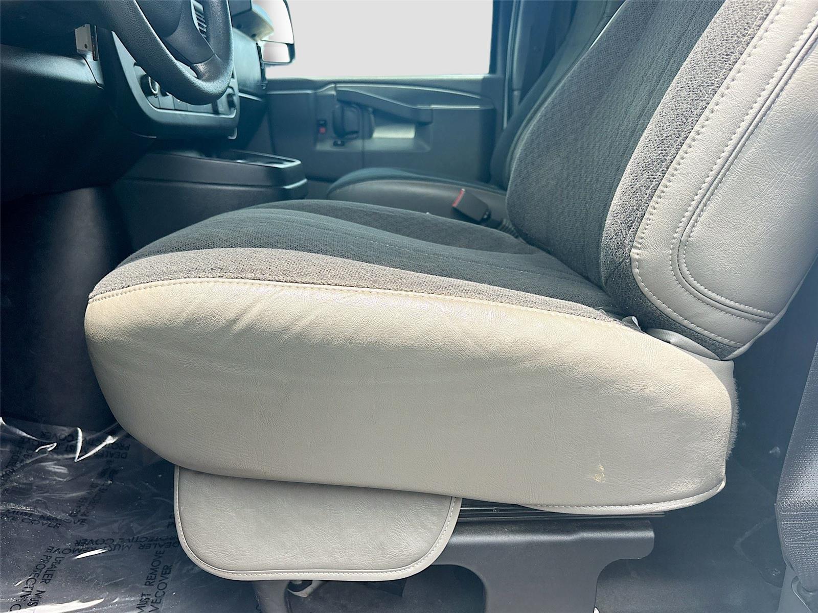 2023 Chevrolet Express Cargo Van