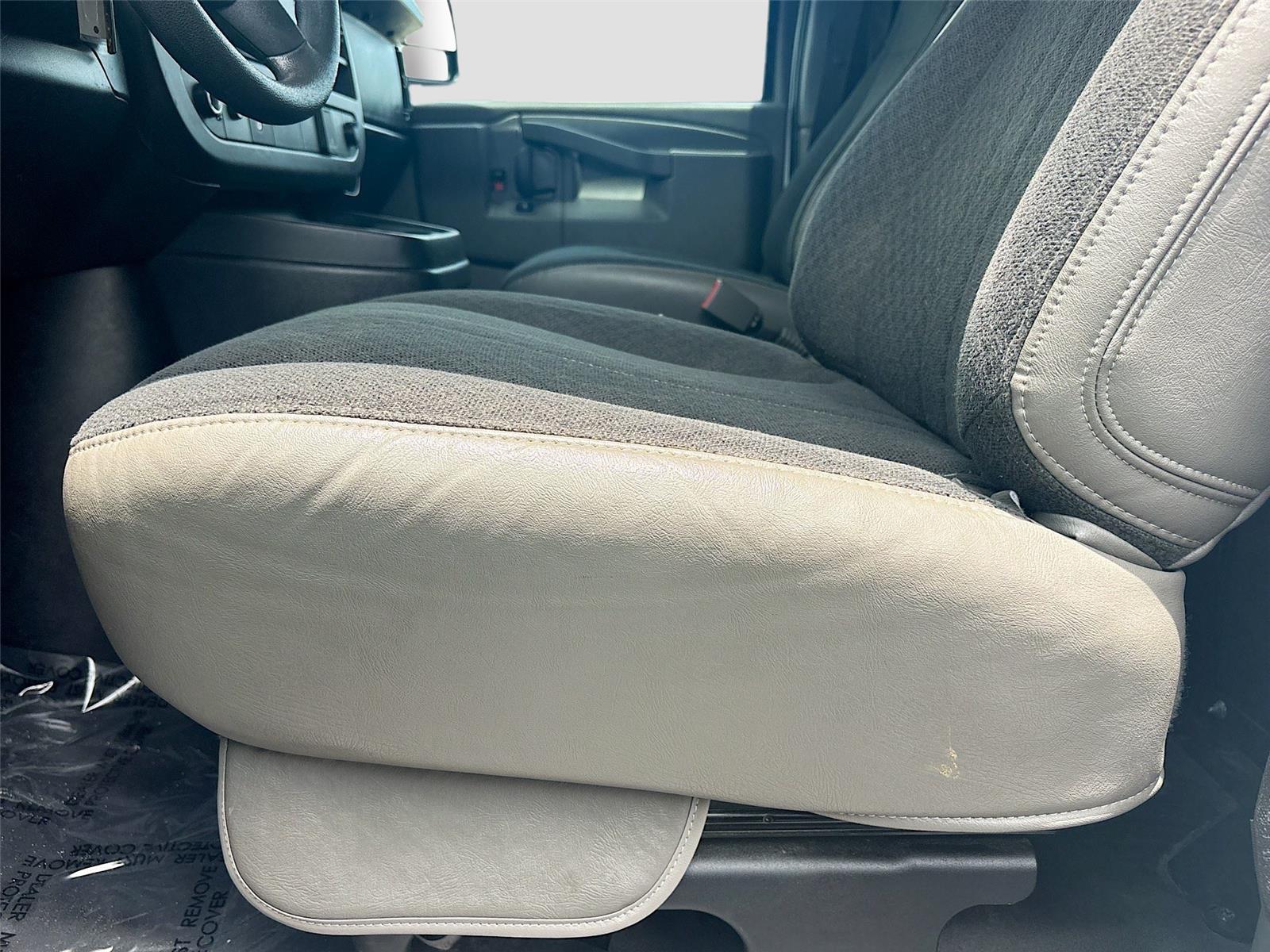 2023 Chevrolet Express Cargo Van