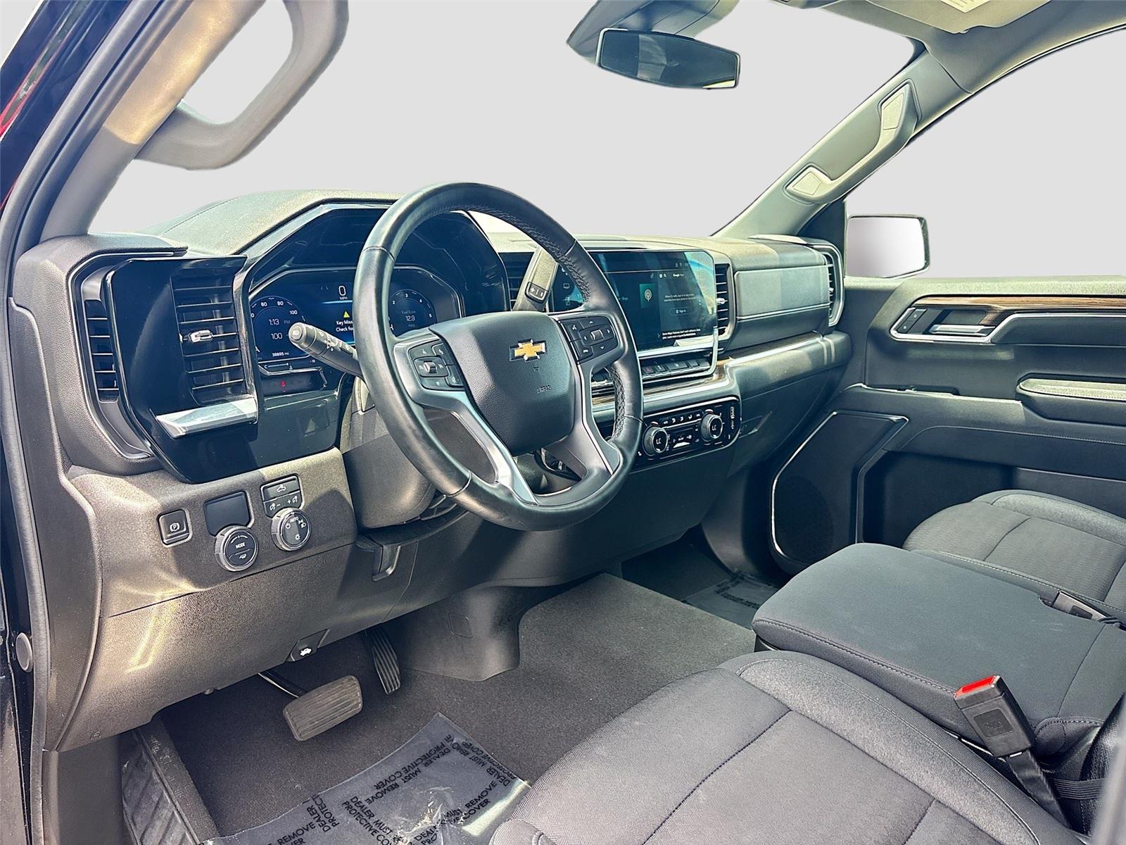 2024 Chevrolet Silverado 1500 LT