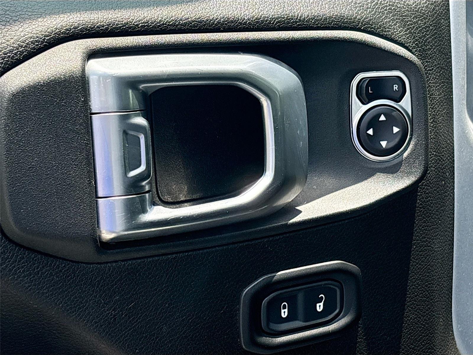 2023 Jeep Gladiator Sport S