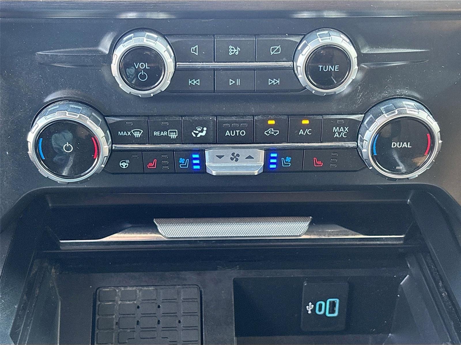 2023 Ford Super Duty F-250 SRW LARIAT