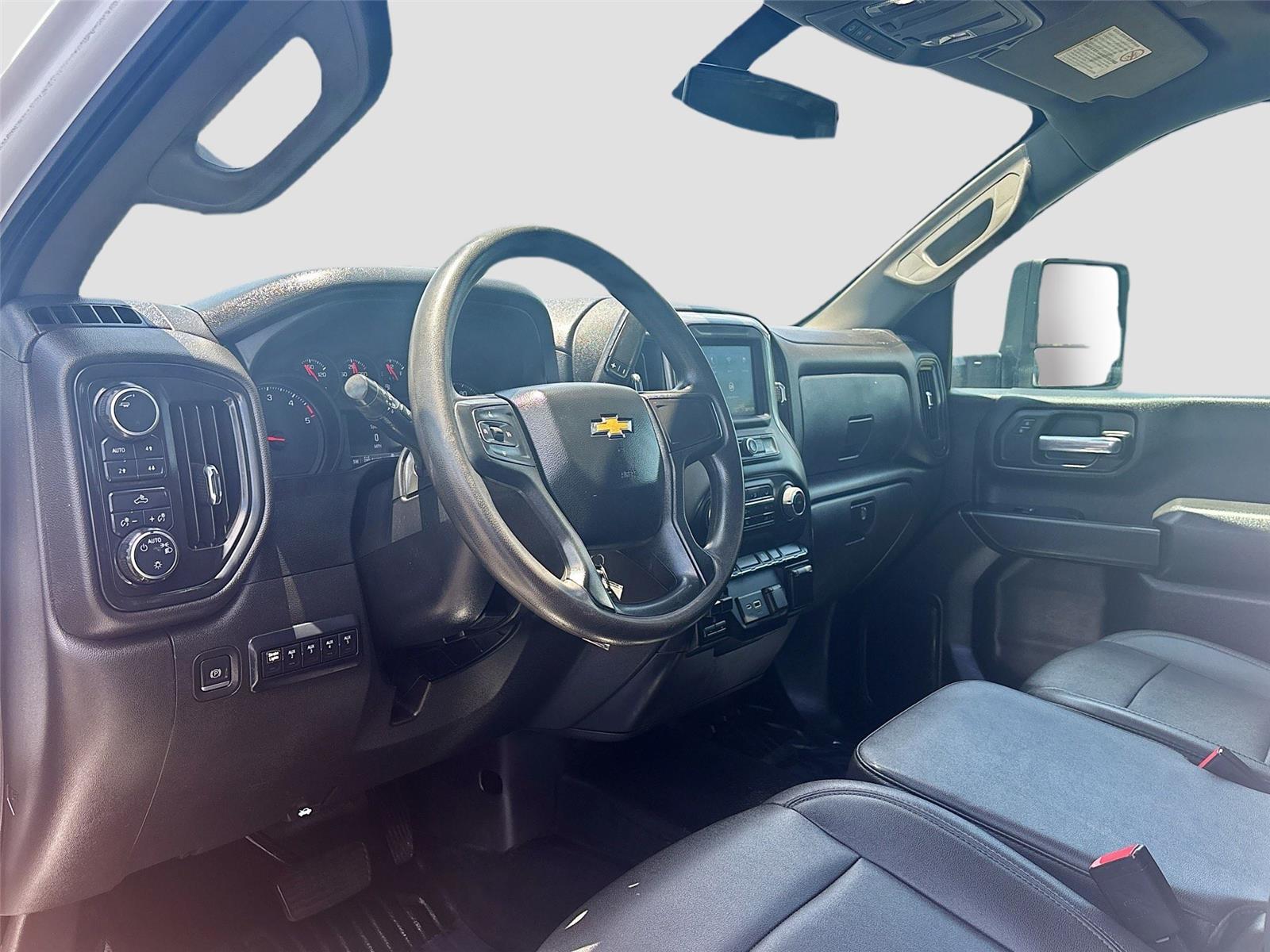 2023 Chevrolet Silverado 3500HD CC Work Truck