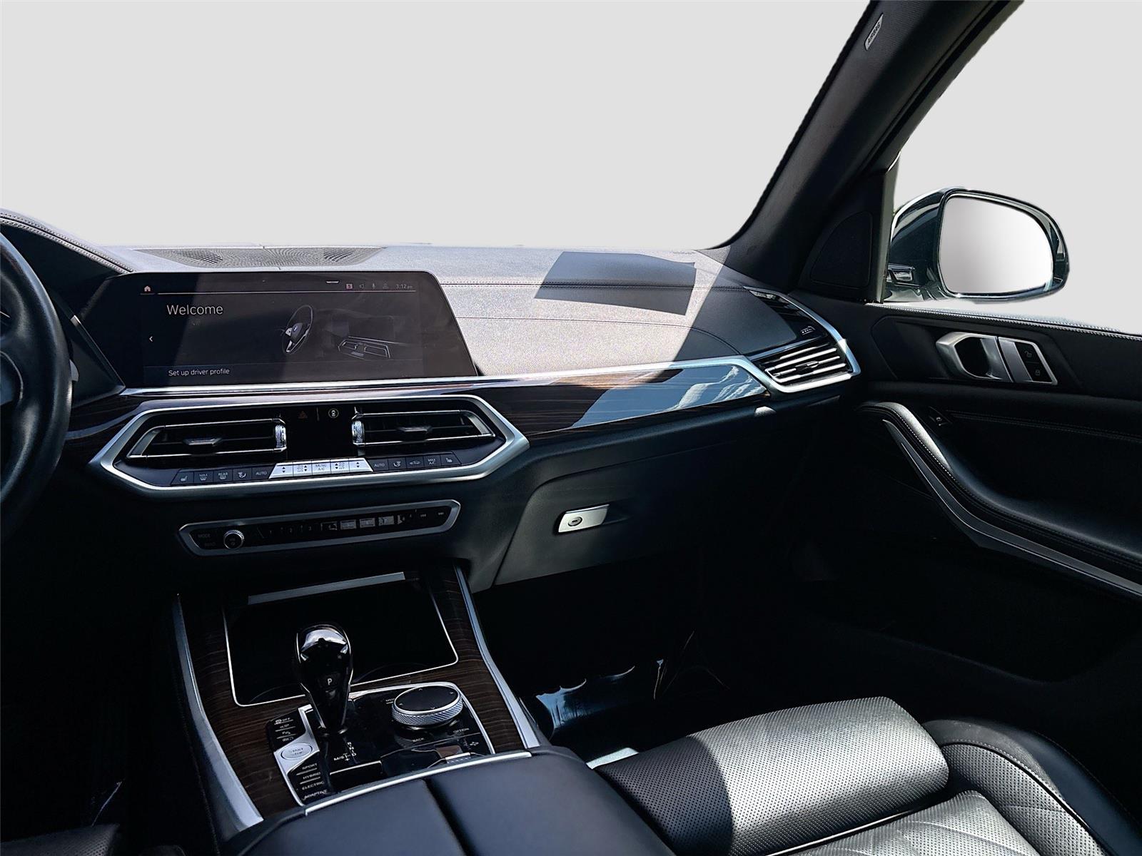 2023 BMW X5 xDrive45e