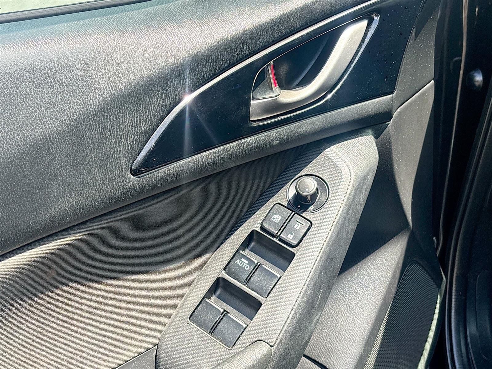 2014 Mazda Mazda3 i Sport