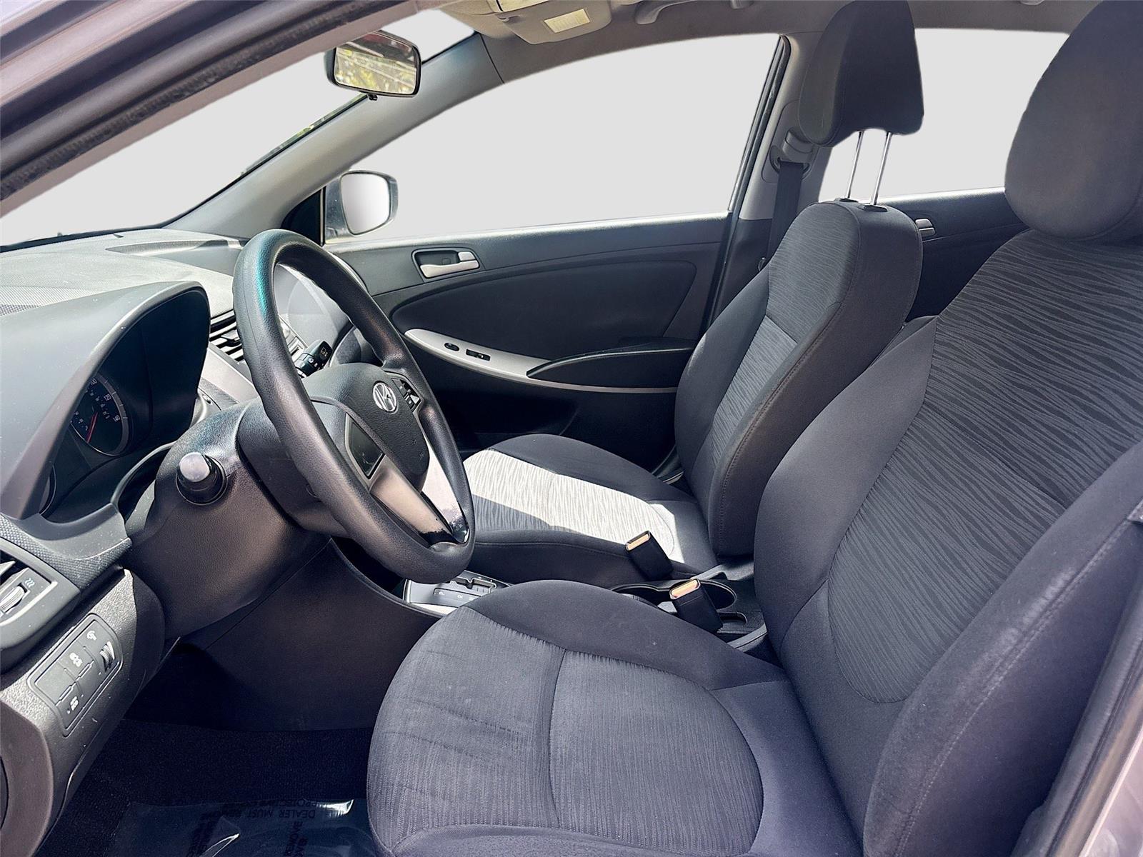 2016 Hyundai Accent SE