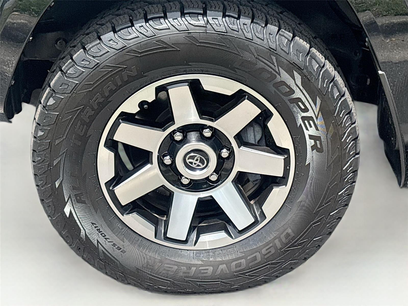 2022 Toyota 4Runner TRD Off Road