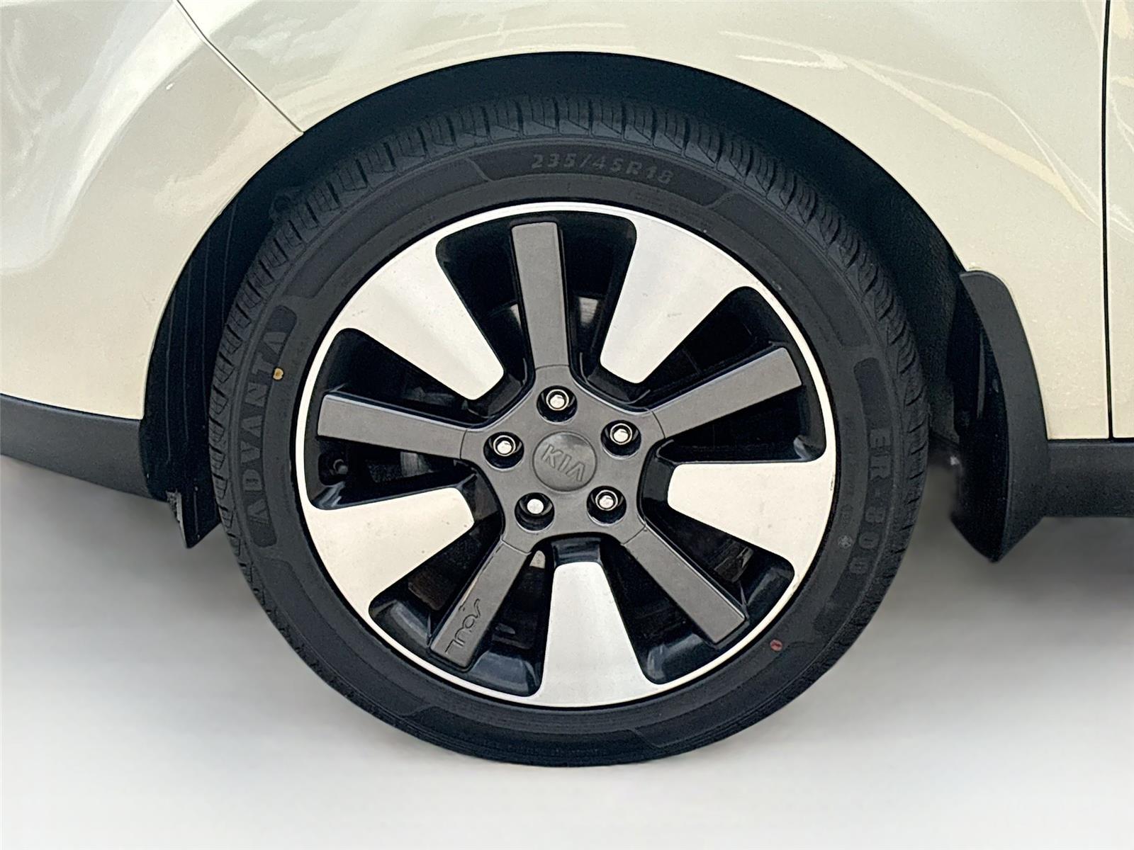 2016 Kia Soul !