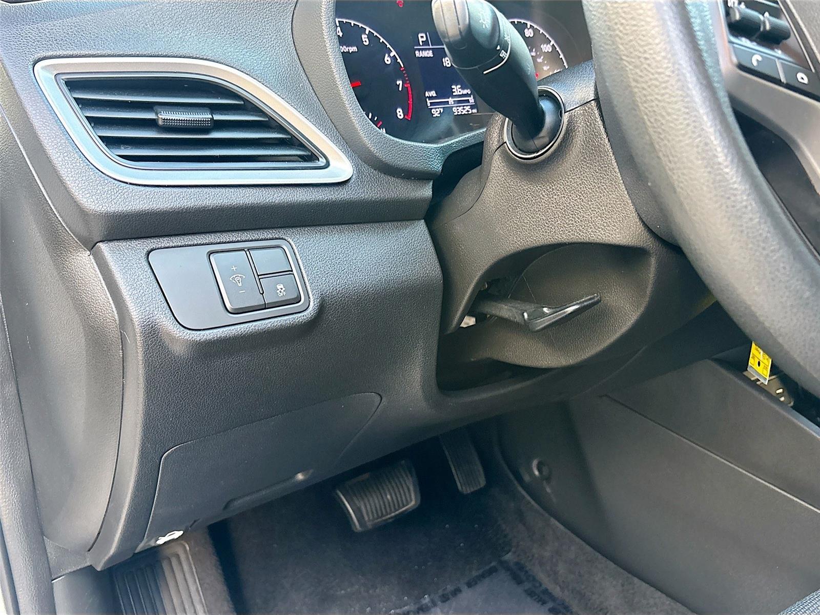 2021 Hyundai Accent SE