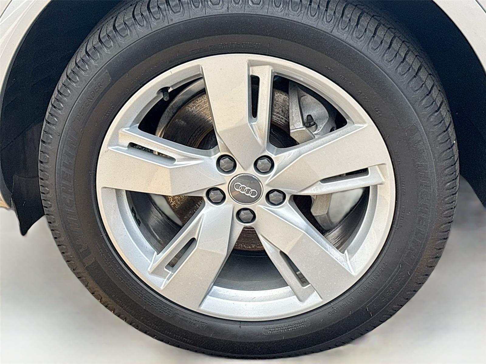 2019 Audi Q5 Premium