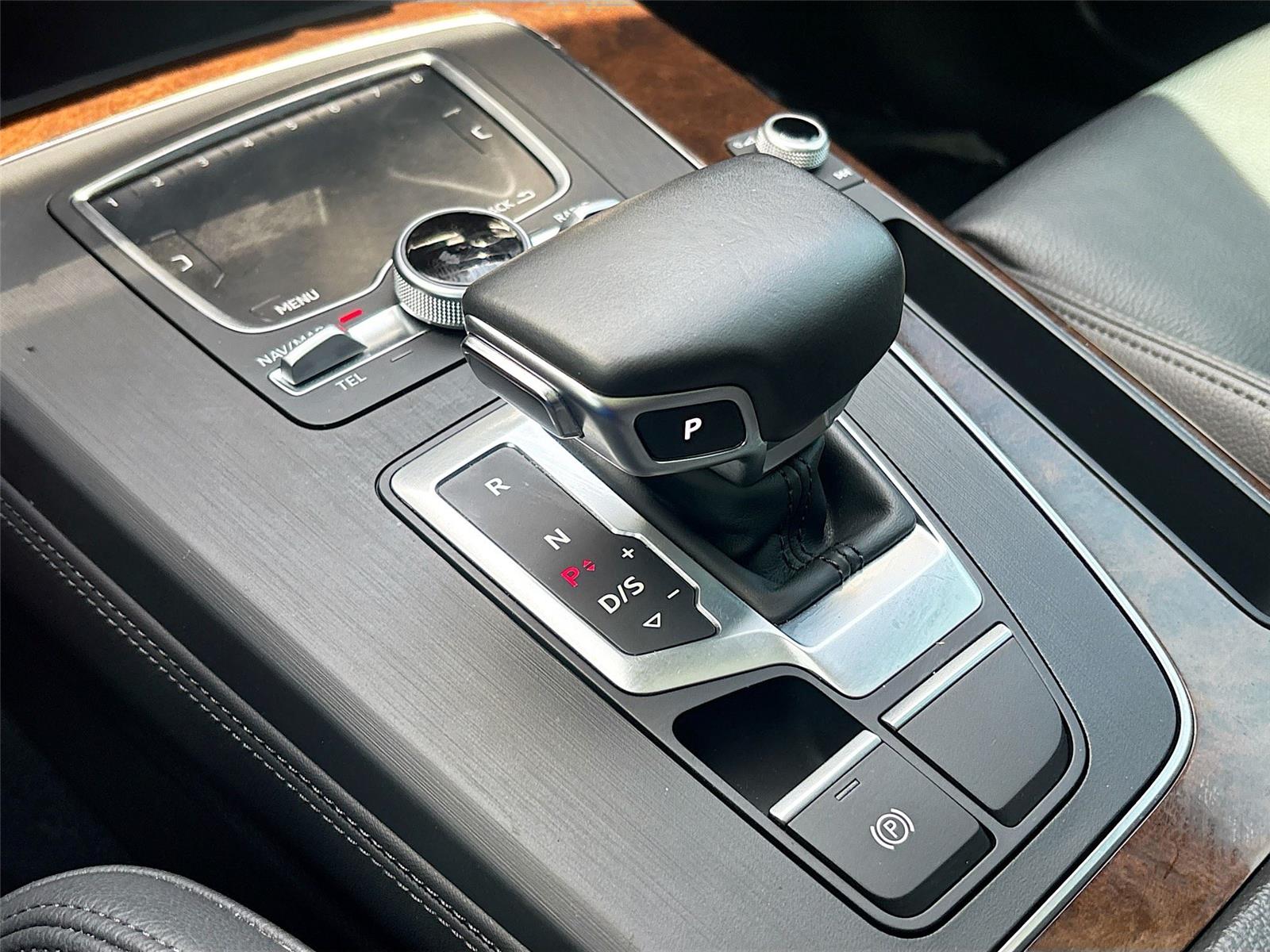 2020 Audi Q5 Premium Plus