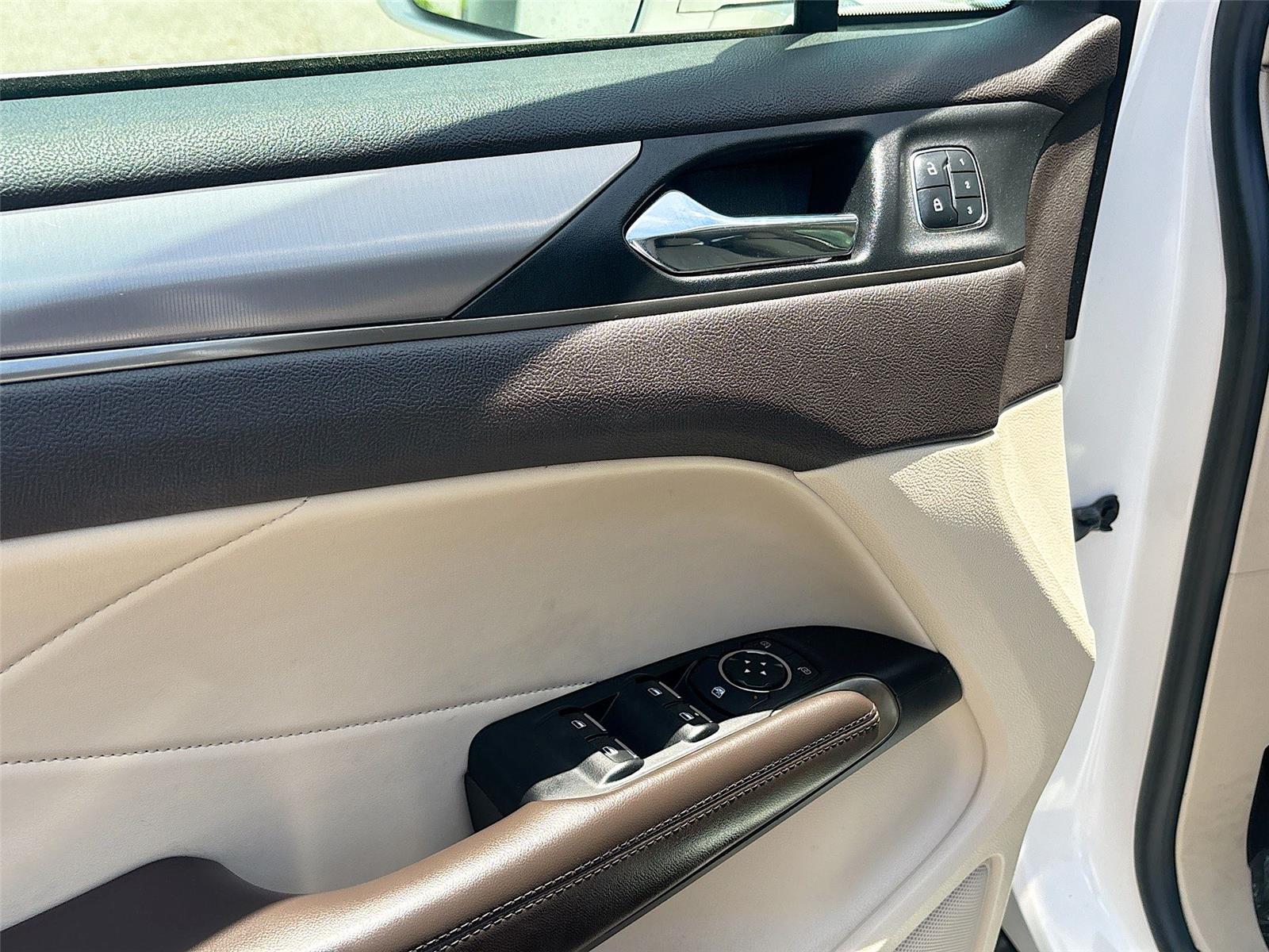 2018 Lincoln MKC Premiere