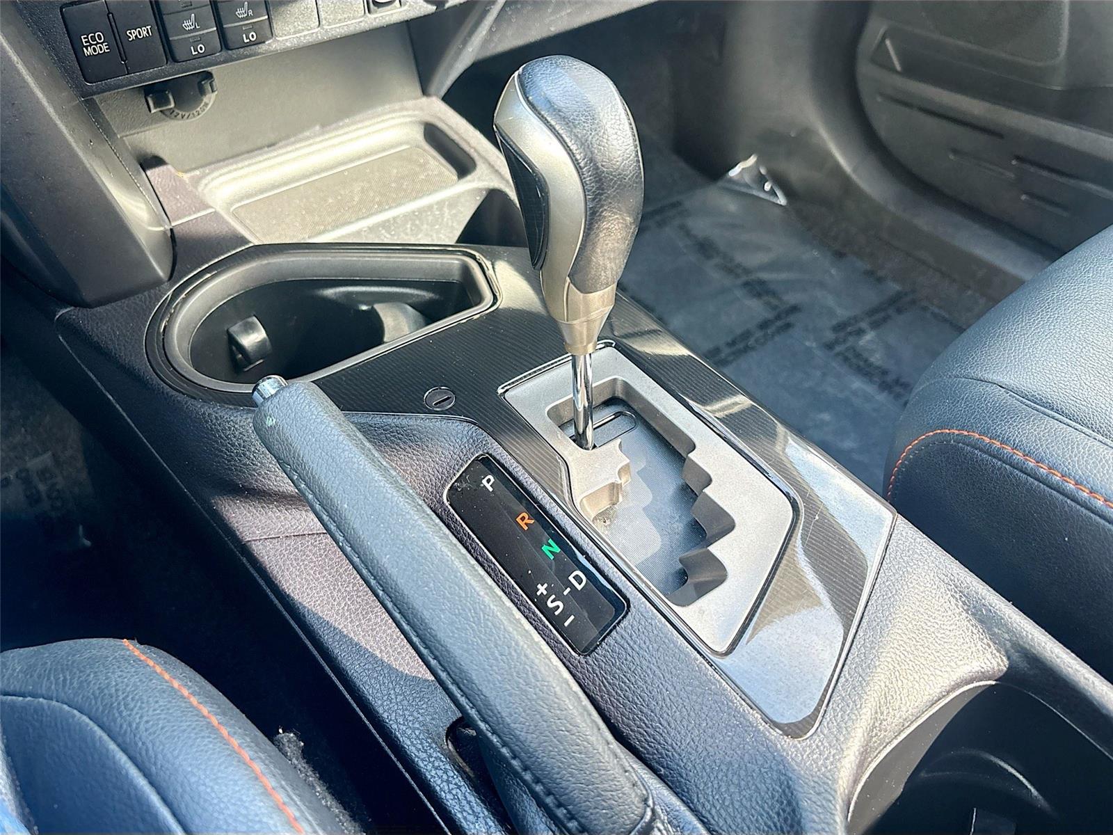 2017 Toyota RAV4 SE