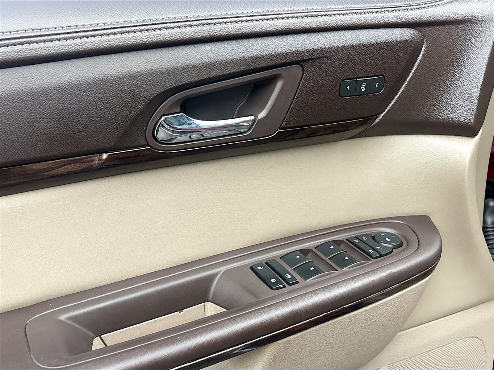 2016 GMC Acadia Denali